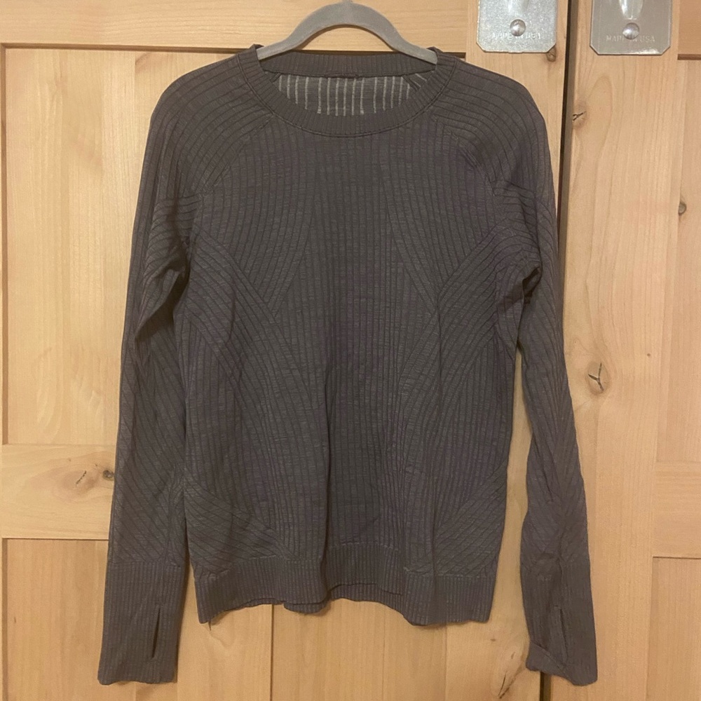 Lulu Lemon long sleeve compression type shirt